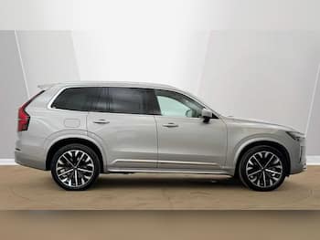 Used Volvo XC90 2025 for sale - 79747428: Photo