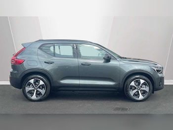 Used Volvo XC40 2026 for sale - 79399523: Photo