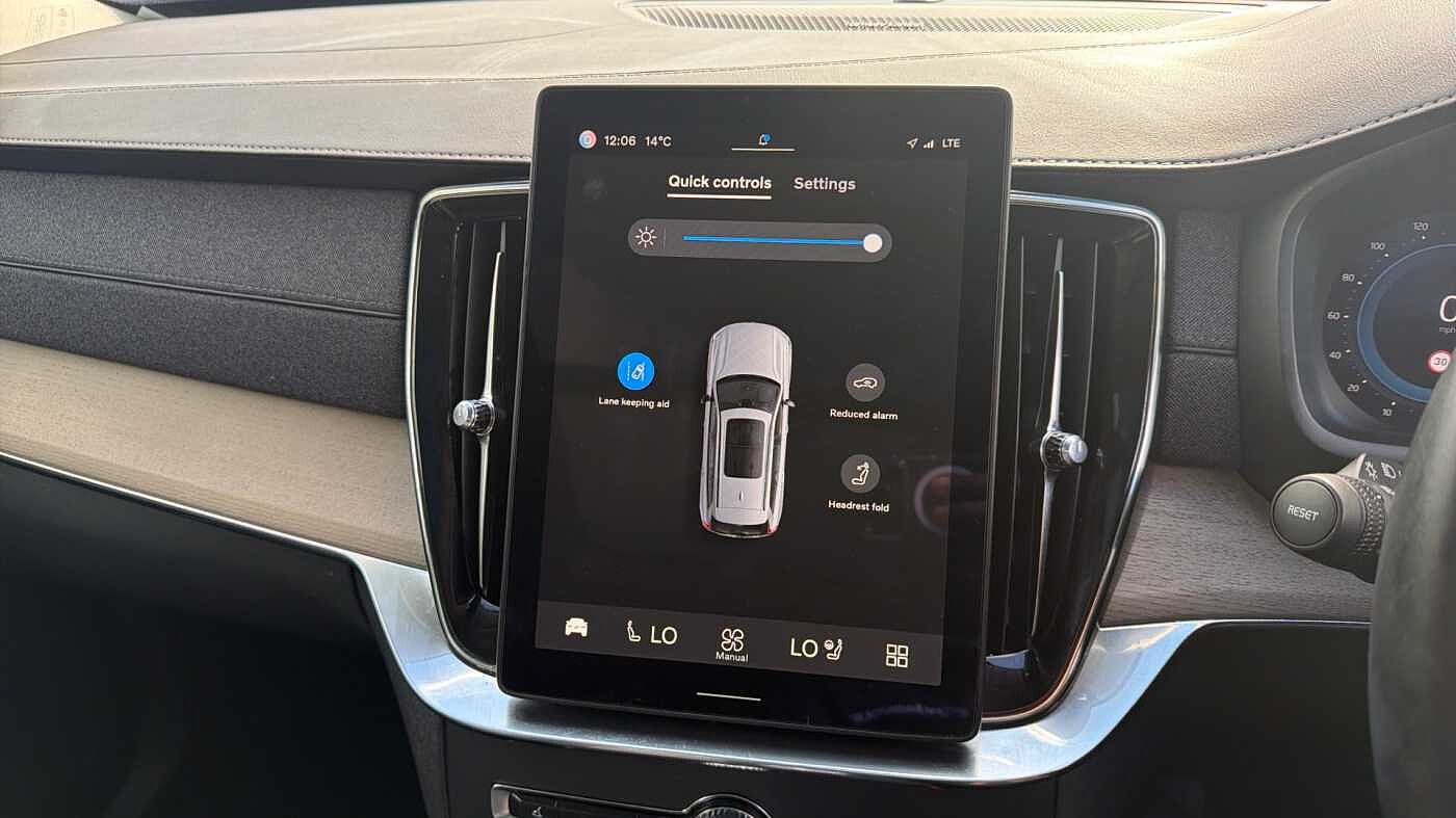 Used Volvo XC90 2025 for sale - 78035960: Photo 16