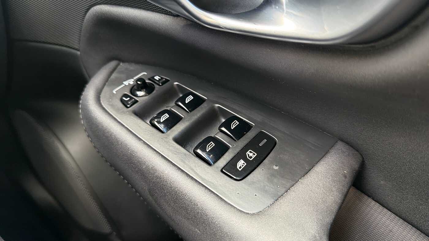 Used Volvo XC90 2025 for sale - 78035960: Photo 24