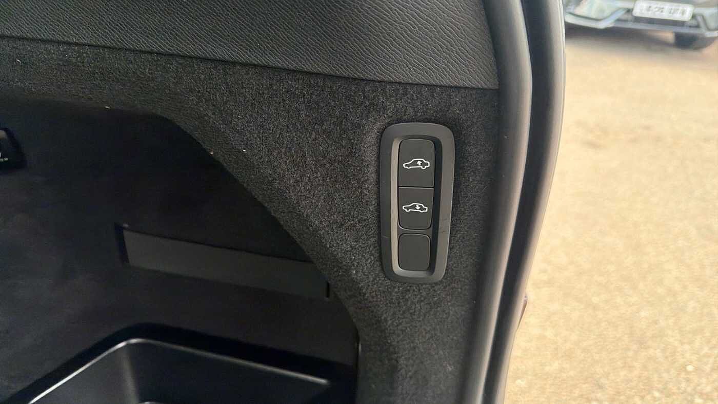 Used Volvo XC90 2025 for sale - 78035960: Photo 37