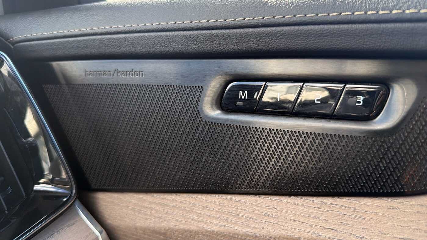 Used Volvo XC90 2025 for sale - 78035960: Photo 43