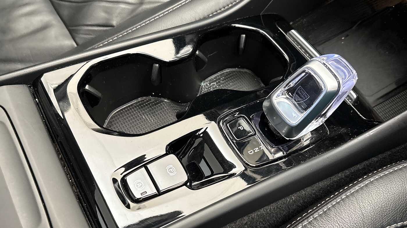 Used Volvo XC40 2023 for sale - 78035962: Photo 32