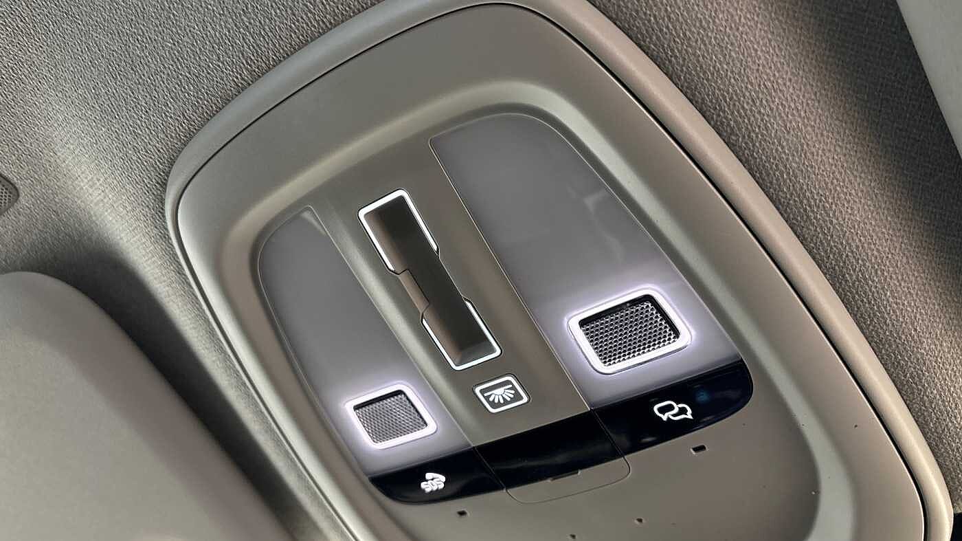 Used Volvo XC40 2023 for sale - 78035962: Photo 33