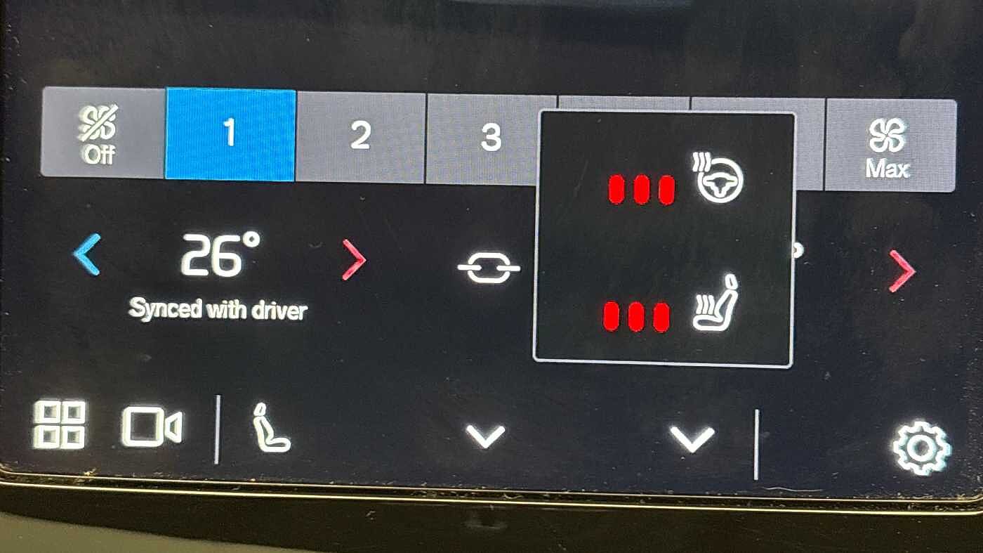 Used Volvo XC40 2023 for sale - 78035962: Photo 41