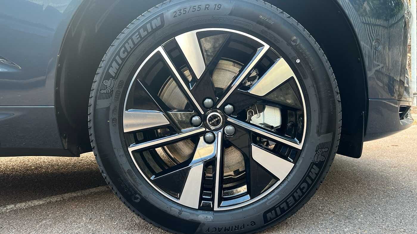 Used Volvo XC60 2025 for sale - 78035939: Photo 12