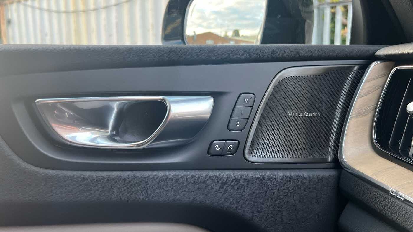 Used Volvo XC60 2025 for sale - 78035939: Photo 17