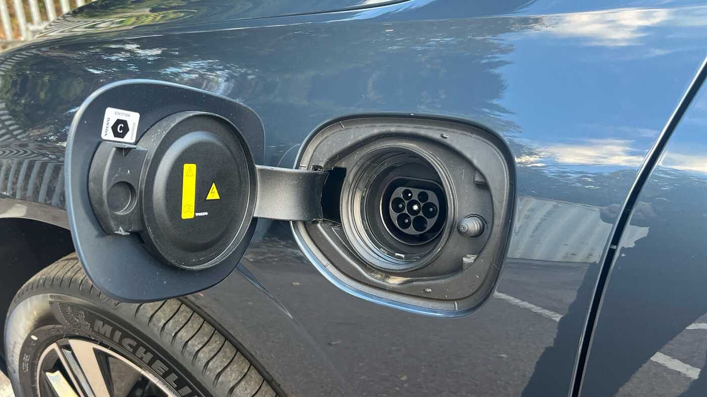 Used Volvo XC60 2025 for sale - 78035939: Photo 19