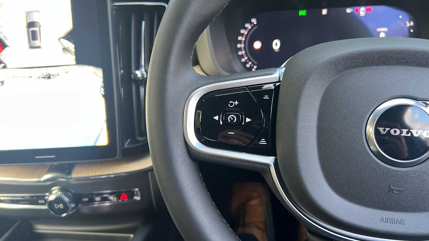 Used Volvo XC60 2025 for sale - 78035939: Photo 24