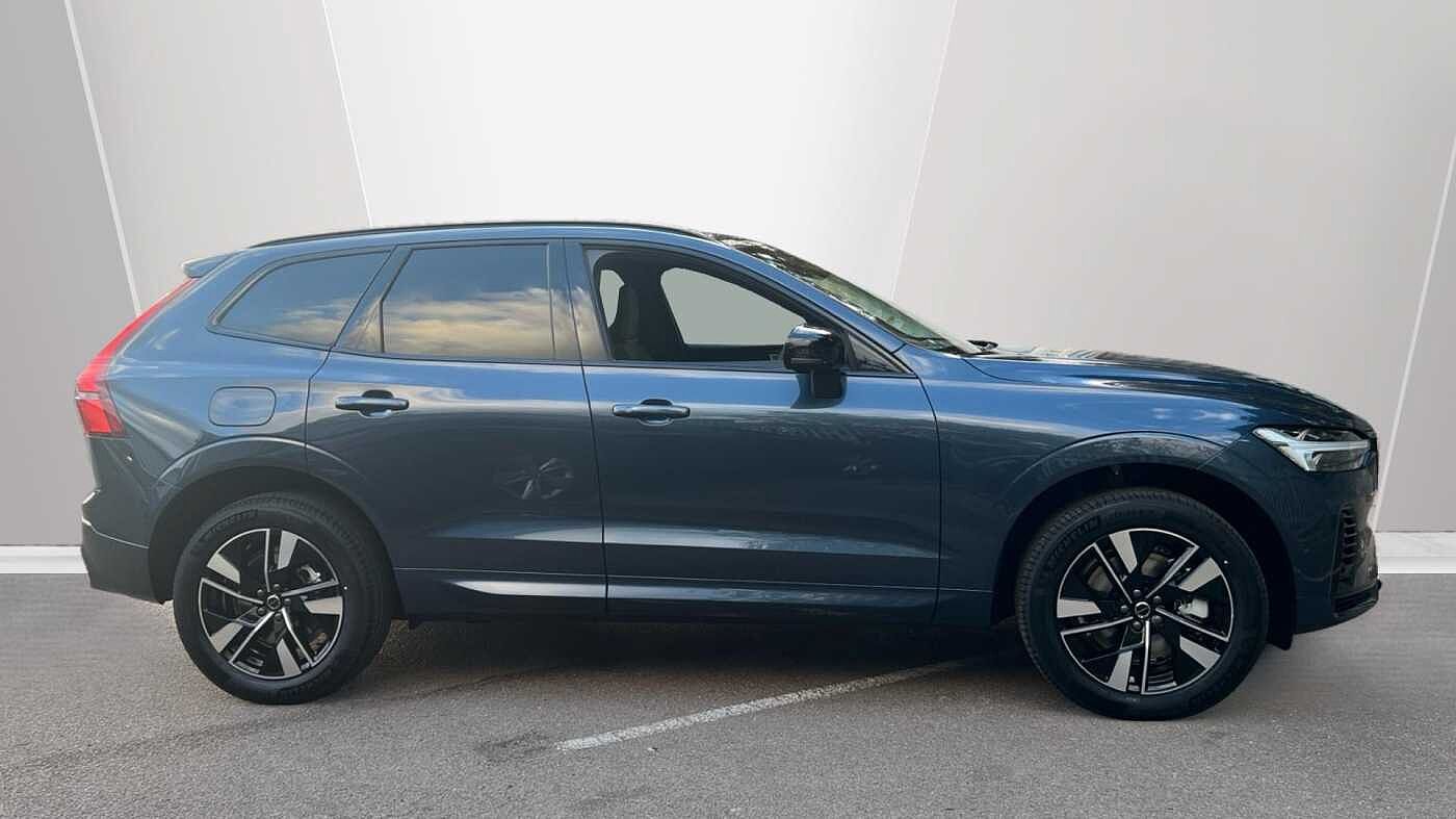 Used Volvo XC60 2025 for sale - 78035939: Photo 3