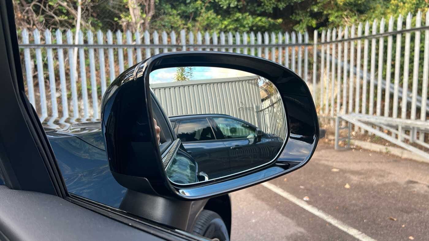 Used Volvo XC60 2025 for sale - 78035939: Photo 35