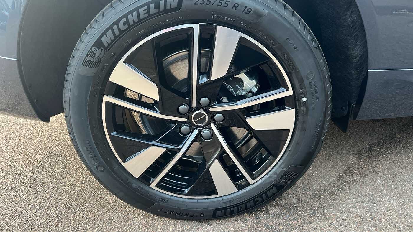 Used Volvo XC60 2025 for sale - 78035939: Photo 42