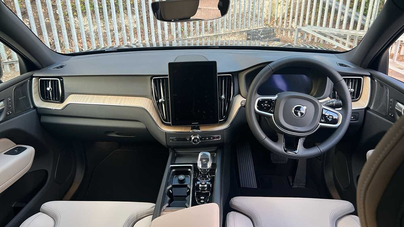 Used Volvo XC60 2025 for sale - 78035939: Photo 6