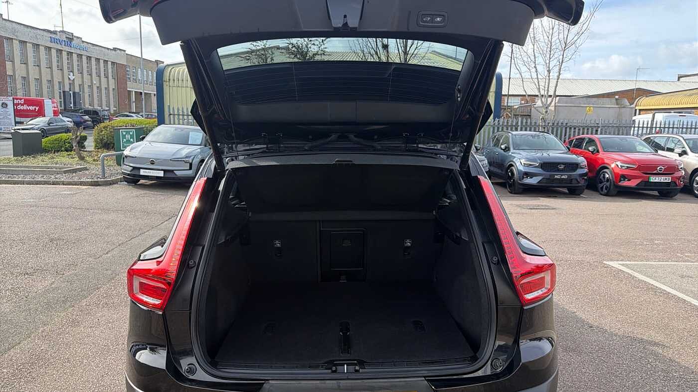 Used Volvo XC40 2022 for sale - 78035965: Photo 15