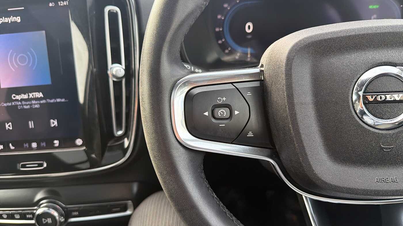 Used Volvo XC40 2022 for sale - 78035965: Photo 21