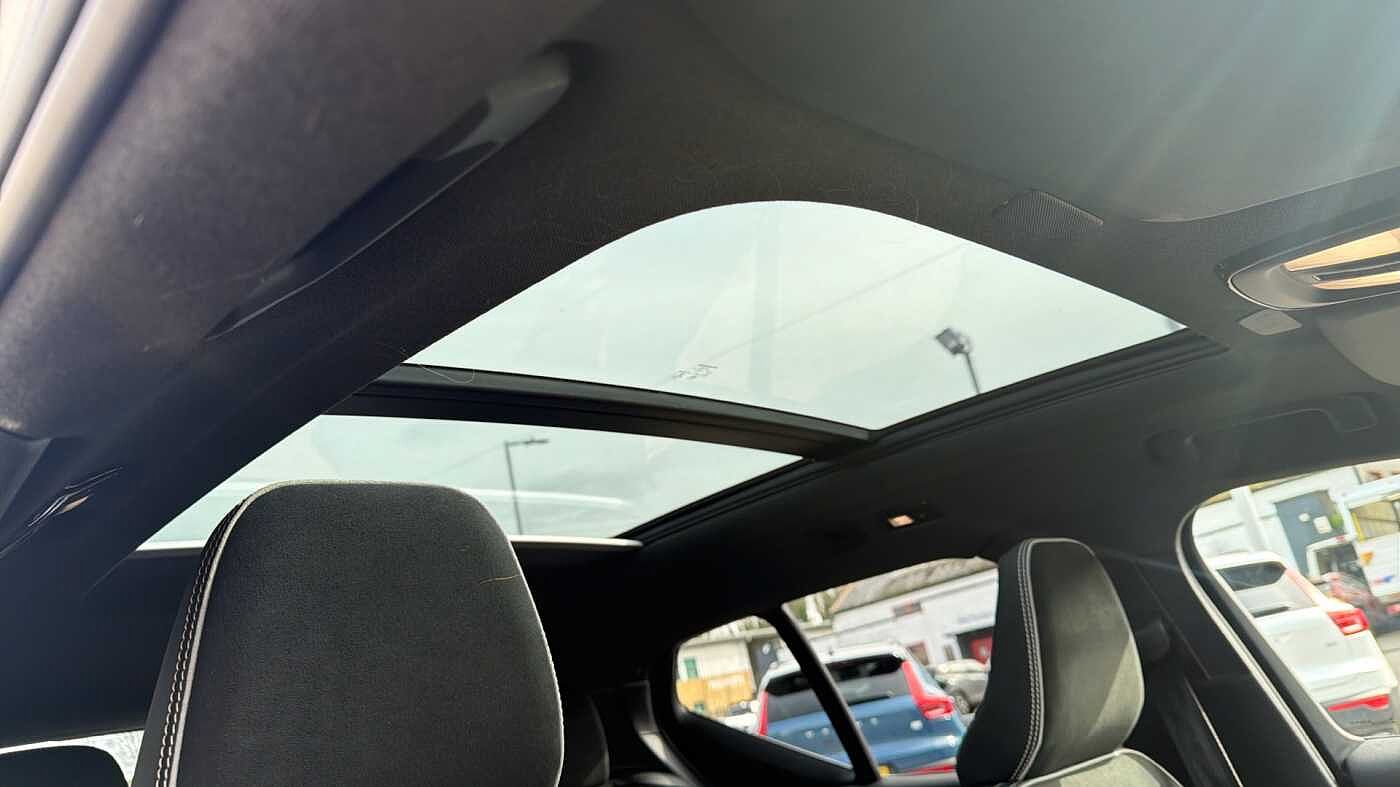 Used Volvo XC40 2022 for sale - 78035965: Photo 30