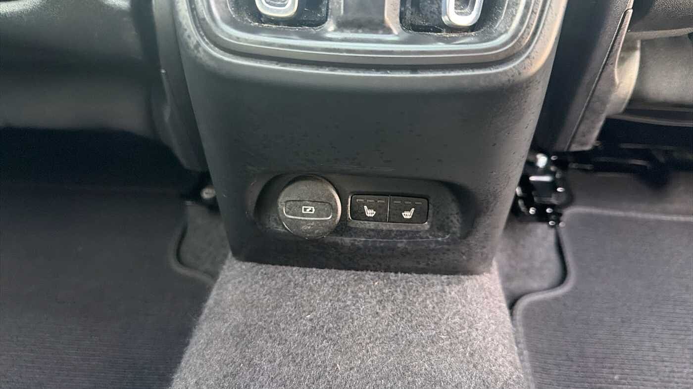 Used Volvo XC40 2022 for sale - 78035965: Photo 39