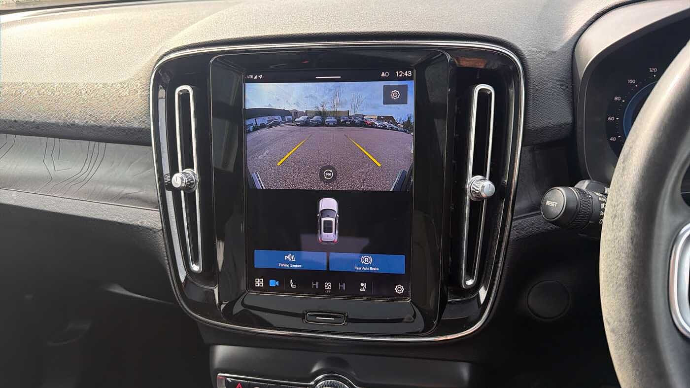 Used Volvo XC40 2022 for sale - 78035965: Photo 41