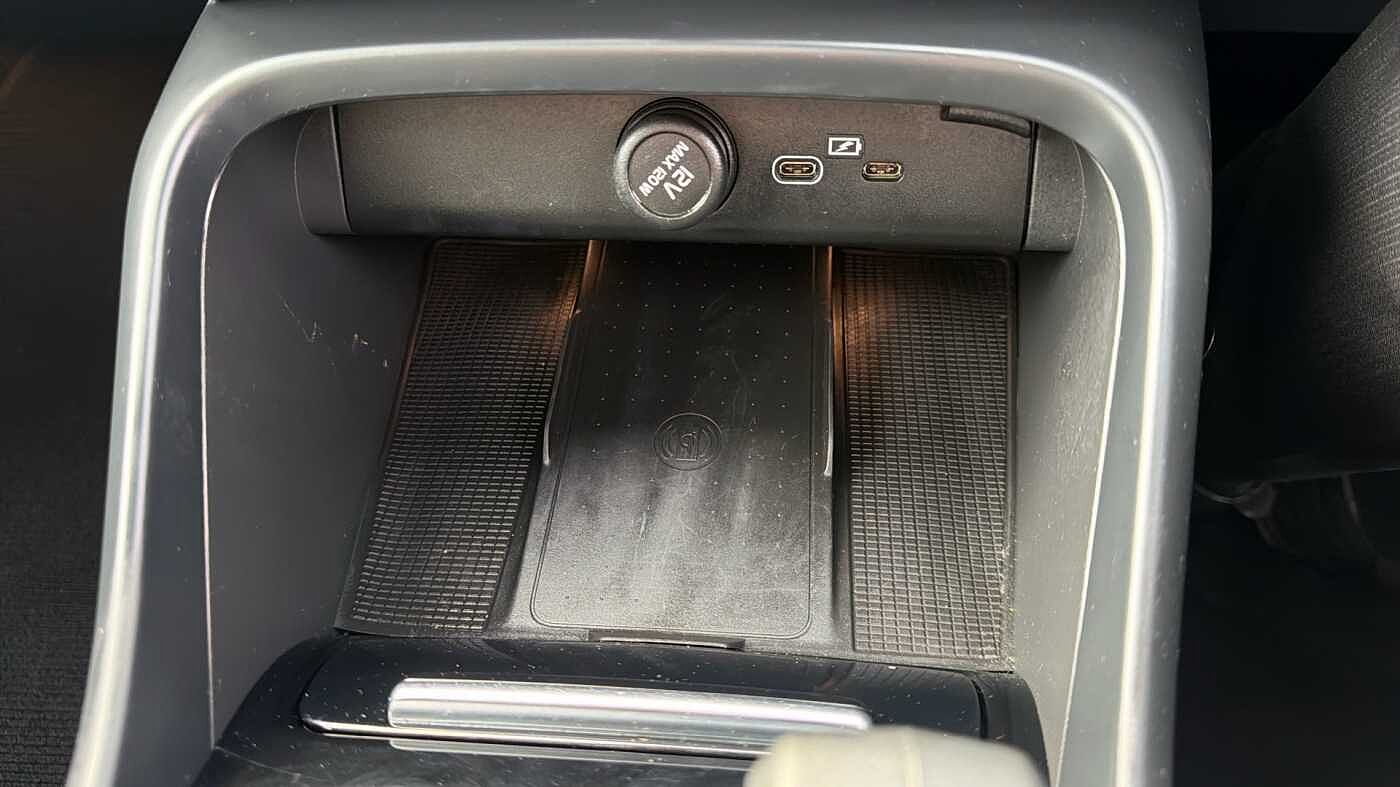 Used Volvo XC40 2022 for sale - 78035965: Photo 44