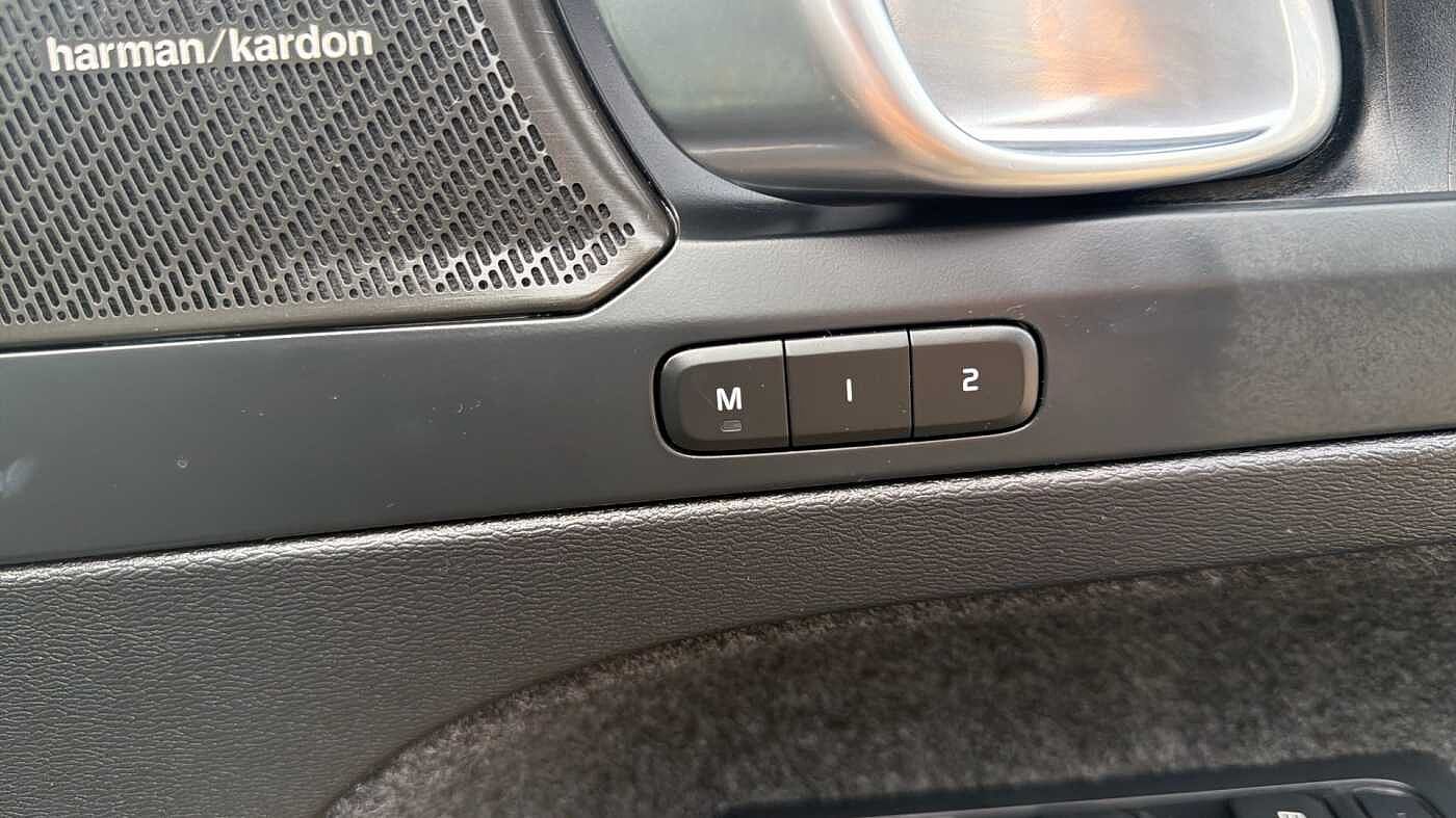 Used Volvo XC40 2022 for sale - 78035965: Photo 45