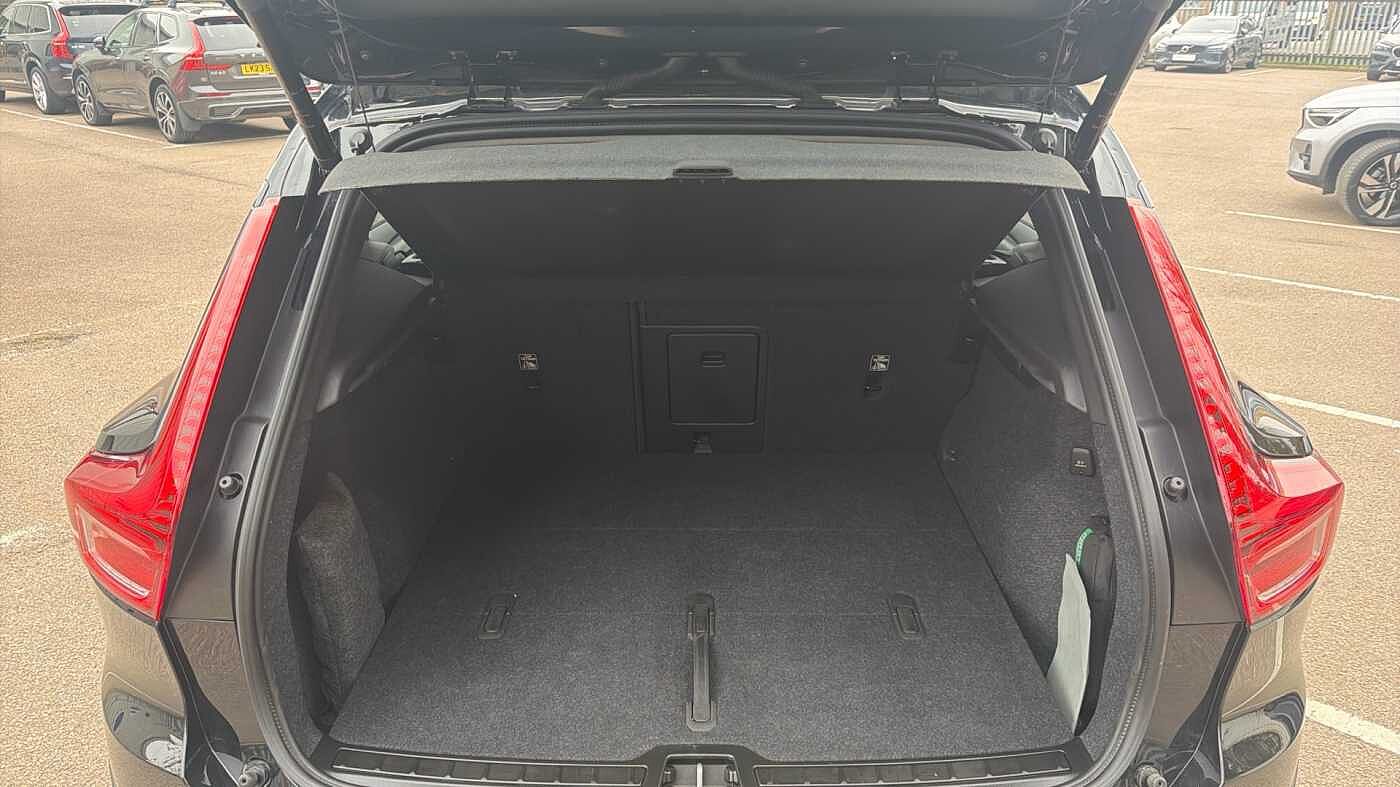 Used Volvo XC40 2025 for sale - 78035954: Photo 15