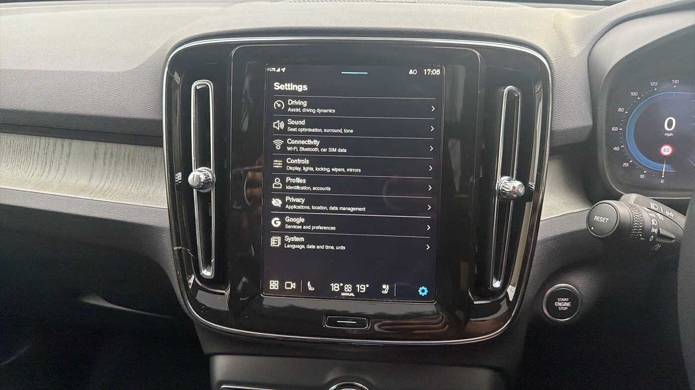 Used Volvo XC40 2025 for sale - 78035954: Photo 17