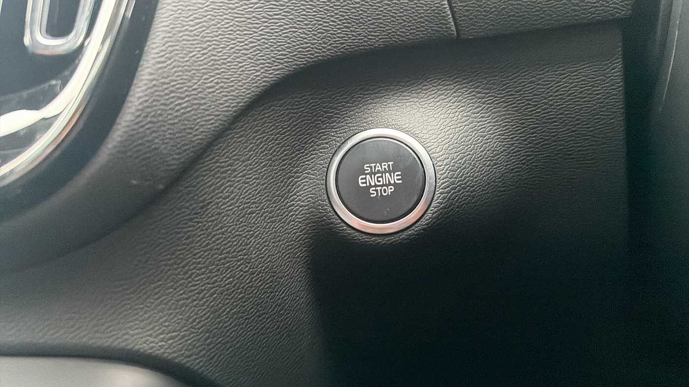 Used Volvo XC40 2025 for sale - 78035954: Photo 27