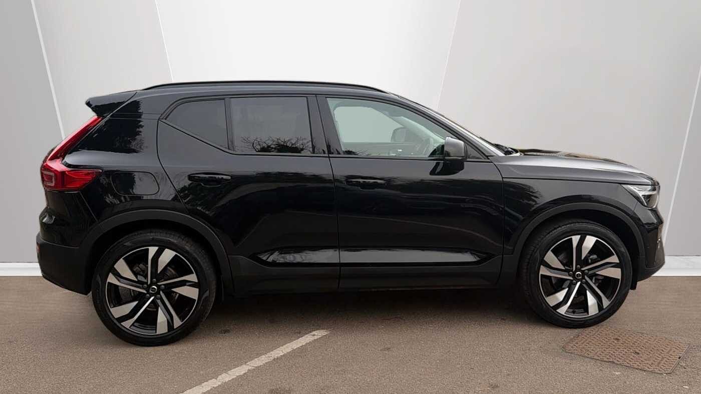 Used Volvo XC40 2025 for sale - 78035954: Photo 3