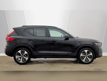 Used Volvo XC40 2025 for sale - 78212006: Photo