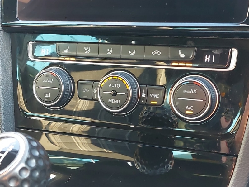 Used Volkswagen Golf 2018 for sale - 76556459: Photo 15