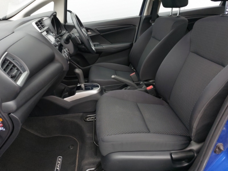 Used Honda Jazz 2018 for sale - 78013195: Photo 5