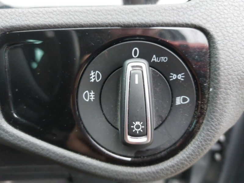 Used Volkswagen Golf 2018 for sale - 76410953: Photo 12