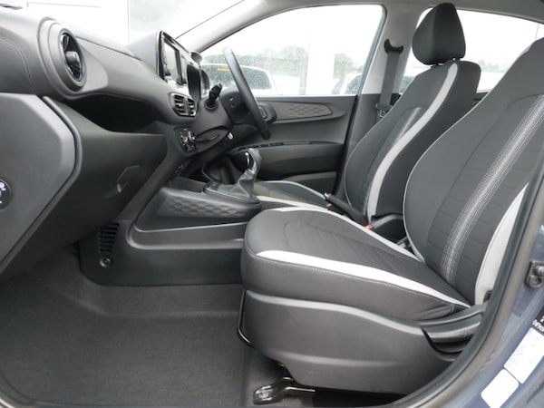 Used Hyundai i10 2024 for sale - 76130255: Photo 5