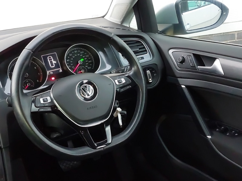 Used Volkswagen Golf 2019 for sale - 77201866: Photo 10