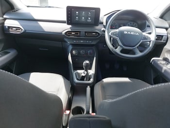Used Dacia Sandero Stepway 2025 for sale - 79164756: Photo