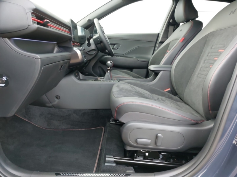 Used Hyundai KONA 2025 for sale - 76358944: Photo 5