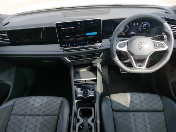 Used Volkswagen Tiguan 2024 for sale - 75058565: Photo 2