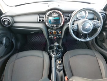 Used MINI Hatch 2018 for sale - 78032590: Photo