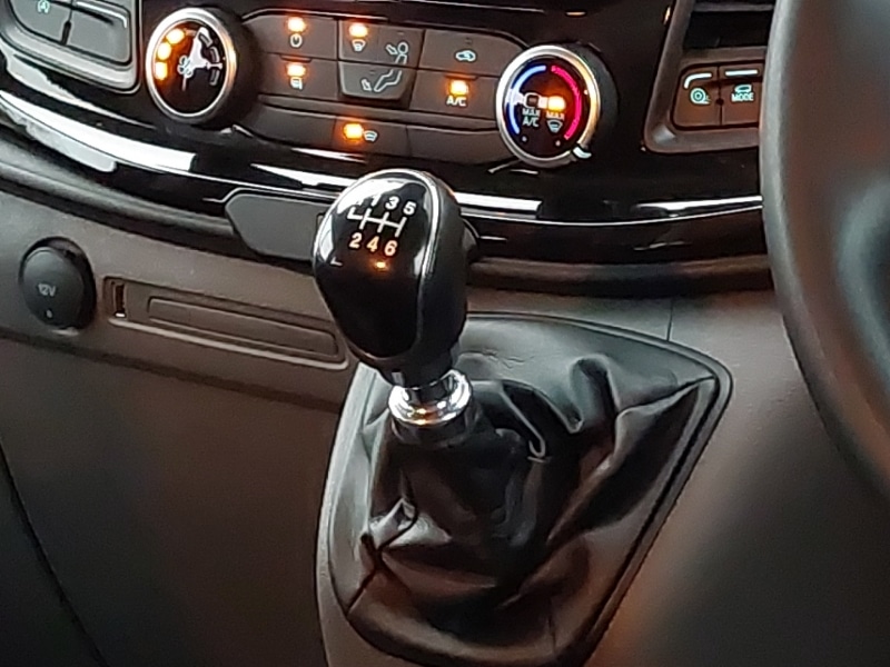 Used Ford Transit Custom 2022 for sale - 76695725: Photo 11