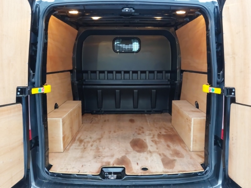 Used Ford Transit Custom 2022 for sale - 76695725: Photo 8