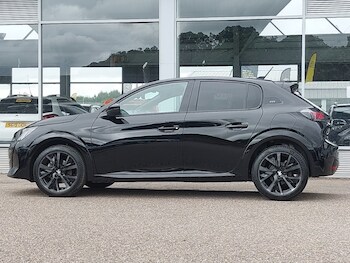 Used Peugeot 208 2023 for sale - 75526025: Photo