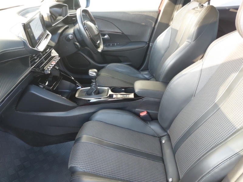 Used Peugeot 2008 2020 for sale - 77039324: Photo 5