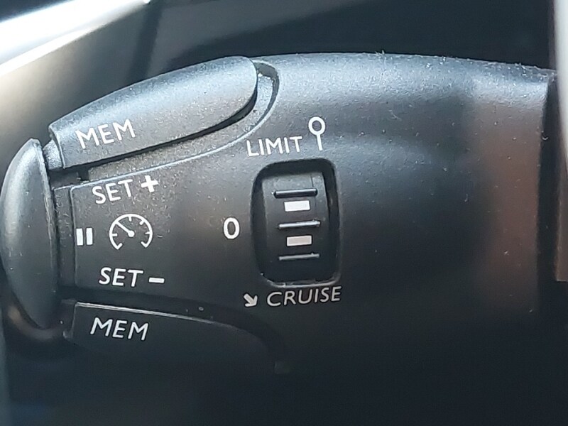 Used Peugeot 5008 2018 for sale - 77352486: Photo 17