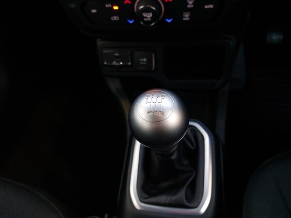 Used Jeep Renegade 2020 for sale - 76254675: Photo 17