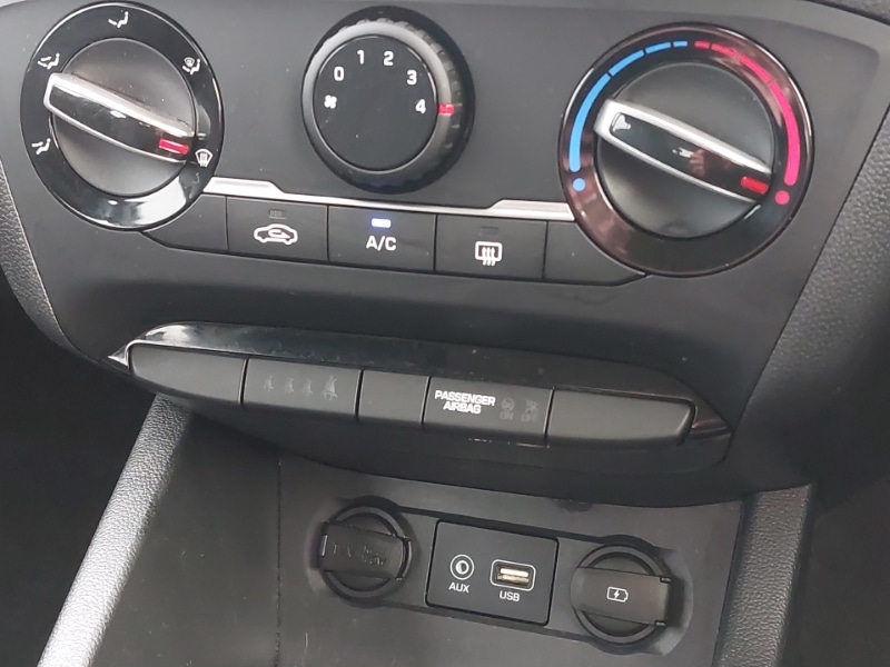 Used Hyundai i20 2020 for sale - 77669691: Photo 17