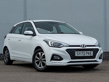 Used Hyundai i20 2020 for sale - 77669691: Photo