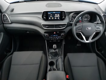 Used Hyundai TUCSON 2018 for sale - 77454000: Photo