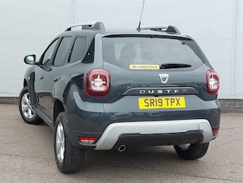 Used Dacia Duster 2019 for sale - 79242876: Photo