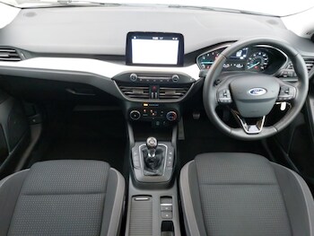 Used Ford Focus 2019 for sale - 76947344: Photo