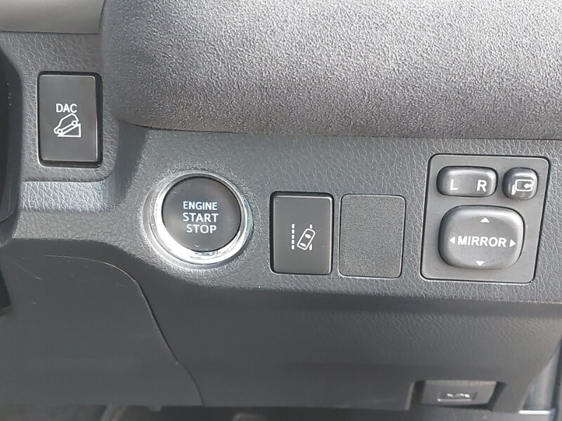 Used Toyota RAV4 2018 for sale - 77815622: Photo 13